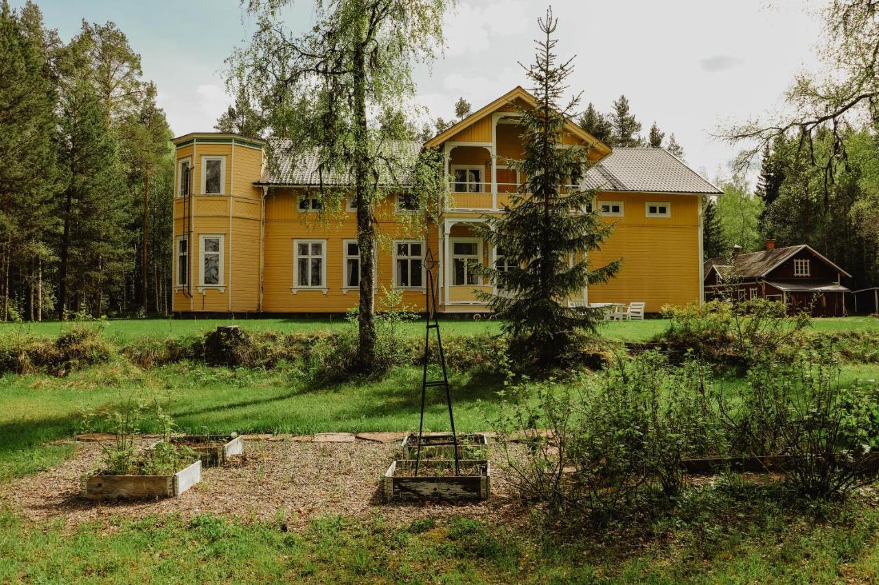 Bed and Breakfast Turistgarden Saerna Экстерьер фото